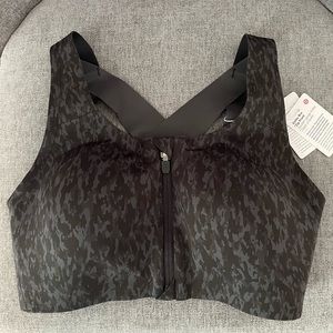 Lululemon front zip enlite bra, 32D